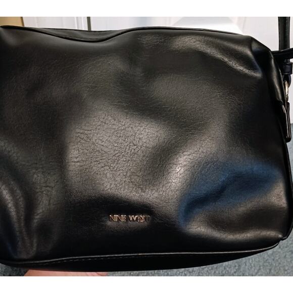 Nine West - Women's Black Mixed Media Paneled Faux Leather Crossbody Bag - EUC - Picture 3 of 4